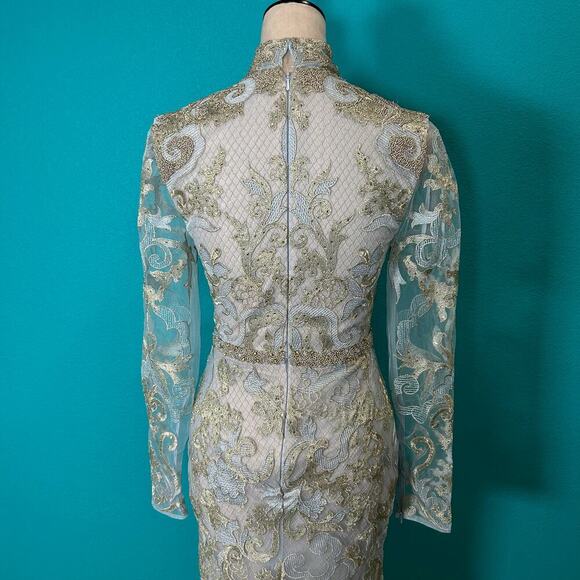 Mac Duggal Long Formal Dress 11165 Long Sleeve Applique V-Neck Gown Blue Gold 2 - Picture 6 of 7